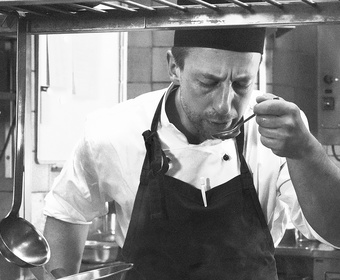 Chef Goran Trninic in action Chef tasting food PS