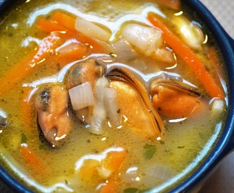 Cooking fish stock PS